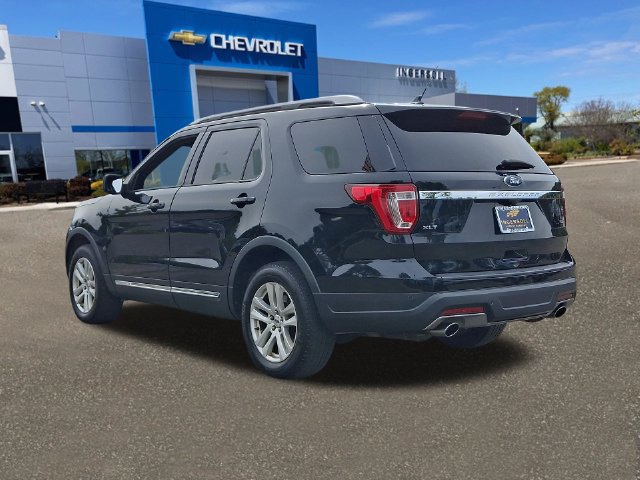 Used 2019 Ford Explorer XLT w/ Equipment Group 202A AWD/4WD image 24