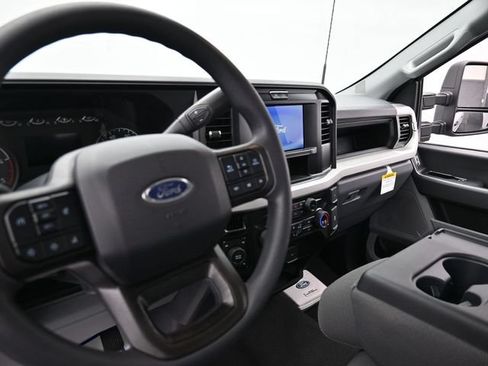 New 2026 Ford F250 XL w/ STX Appearance Package AWD/4WD image 25