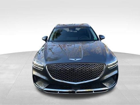 Used 2024 Genesis GV70 2.5T w/ Advanced Package image 9
