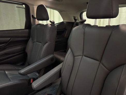 Certified 2025 Subaru Ascent Limited image 34
