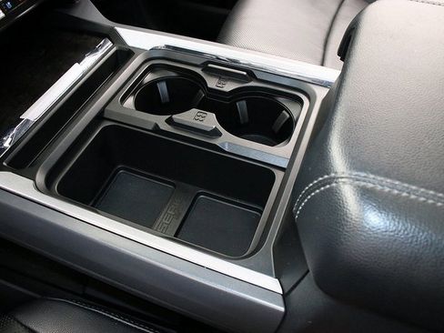 Used 2024 Ford F250 Lariat w/ Sport Appearance Package image 22