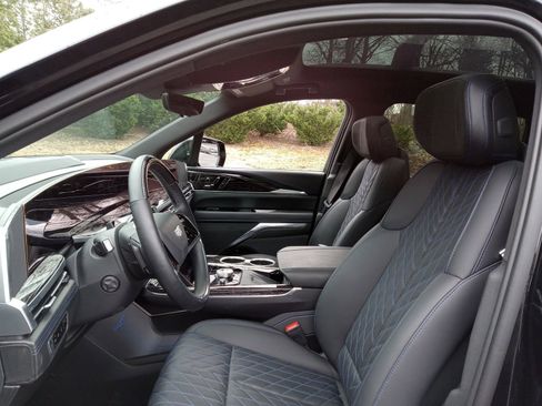 New 2025 Cadillac Escalade IQ Sport 1 image 10