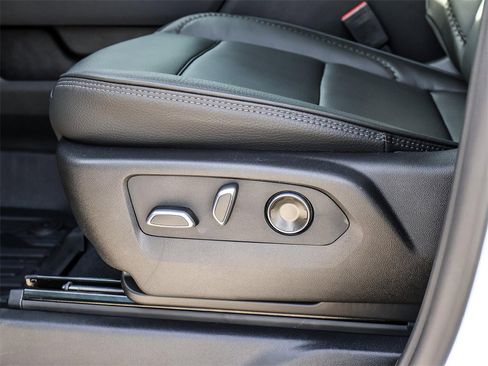 New 2026 GMC Sierra 3500 Denali w/ Denali Reserve Package image 30