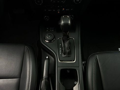 Used 2019 Ford Ranger Lariat w/ Equipment Group 501A Mid image 17