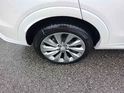 Used 2026 Buick Envista Avenir FWD image 5