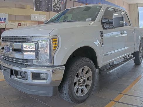 Used 2018 Ford F250 Lariat w/ Chrome Package AWD/4WD image 1