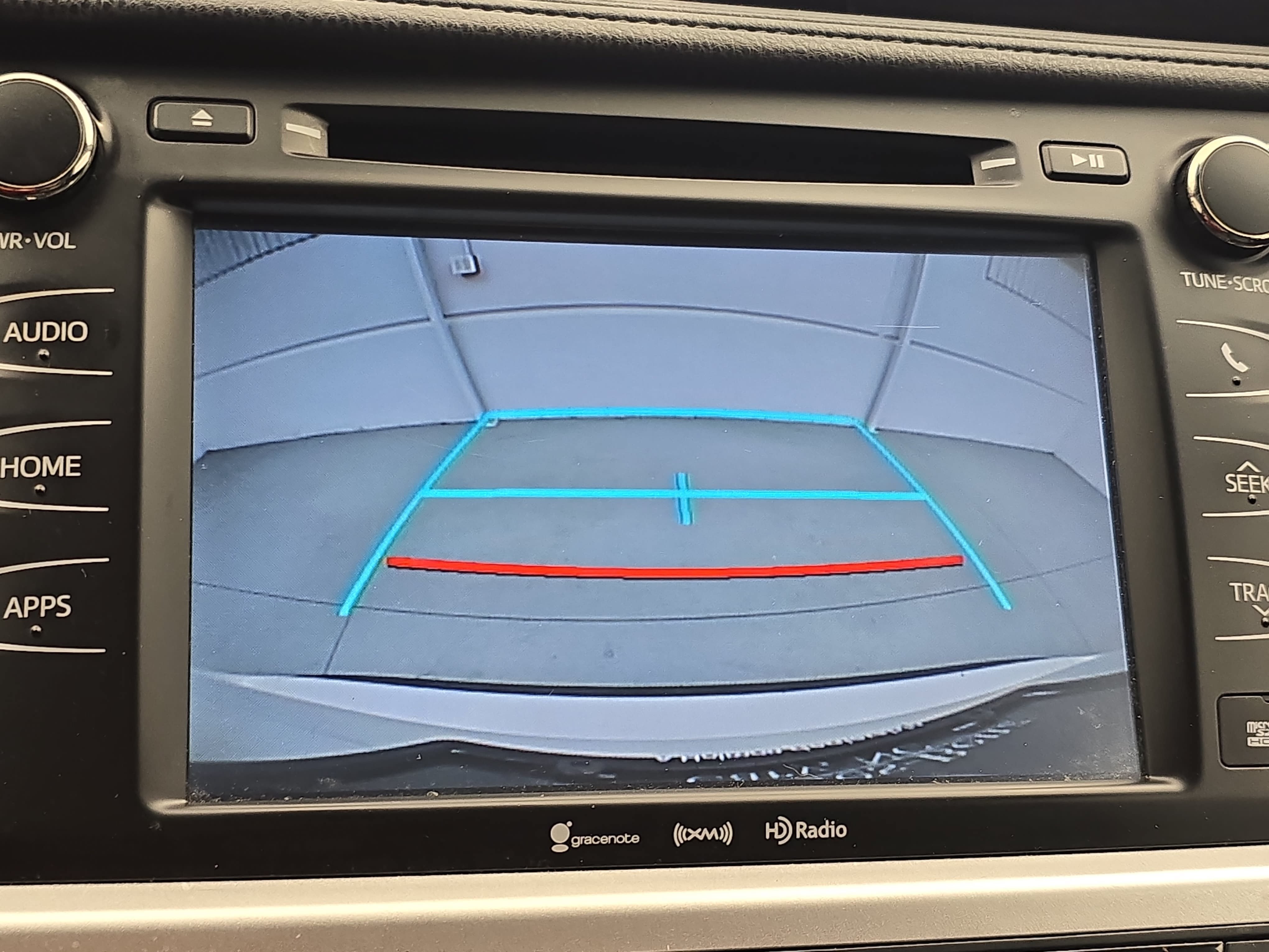 Used 2017 Toyota Highlander SE AWD/4WD image 24
