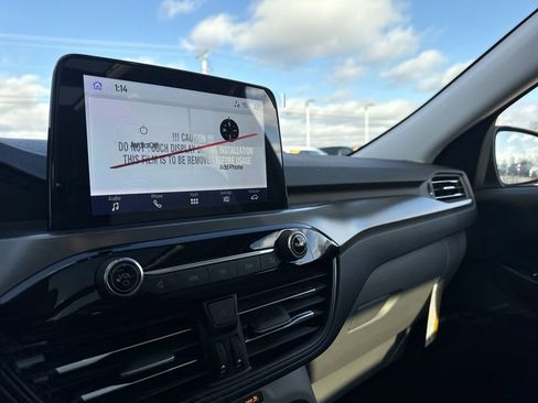 New 2025 Ford Escape Active image 28