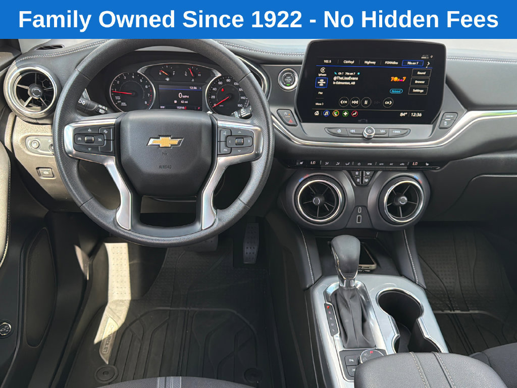 Used 2024 Chevrolet Blazer LT w/ Convenience Package FWD image 24