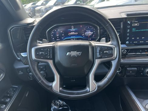 Used 2024 Chevrolet Silverado 1500 RST w/ Convenience Package II AWD/4WD image 16