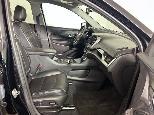Used 2022 GMC Terrain SLT w/ Tech Package AWD/4WD image 27
