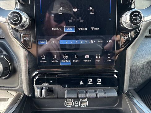 Used 2025 RAM 1500 Lone Star image 20