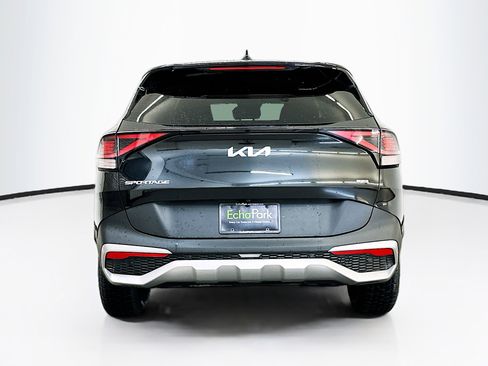 Used 2024 Kia Sportage LX image 7