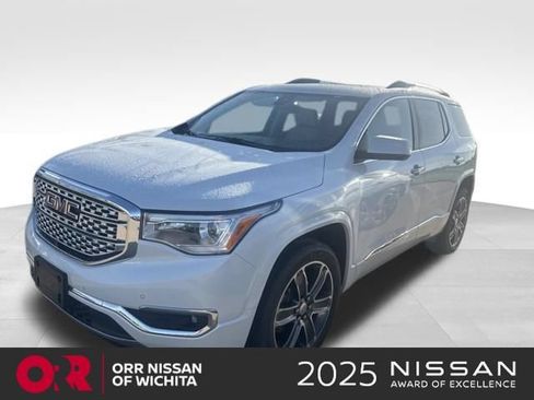 Used 2018 GMC Acadia Denali w/ Technology Package AWD/4WD image 1