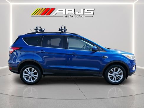 Used 2018 Ford Escape SEL image 4