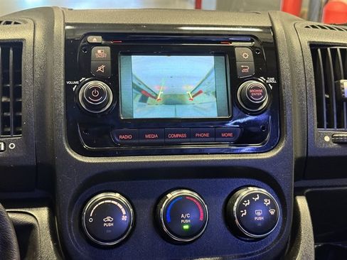 Used 2016 RAM ProMaster 3500 w/ Premium Appearance Group FWD image 22