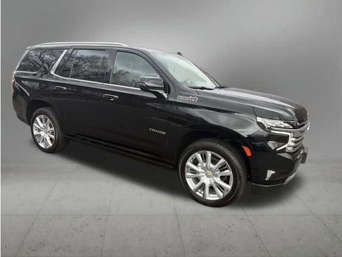 Used 2023 Chevrolet Tahoe High Country w/ Premium Package 2 AWD/4WD image 7