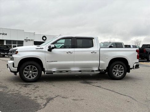 Certified 2021 Chevrolet Silverado 1500 High Country w/ LPO, Dark Essentials Package image 3