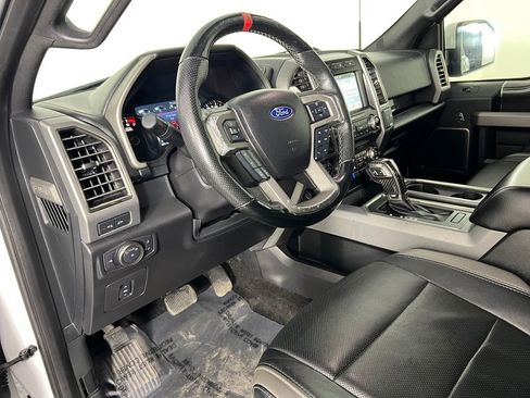 Used 2018 Ford F150 Raptor w/ Equipment Group 802A Luxury image 23