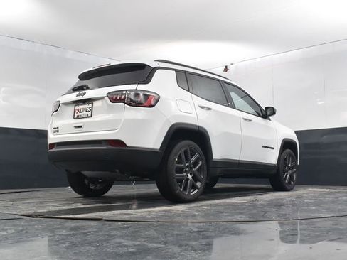 New 2026 Jeep Compass Latitude w/ Sun and Sound Group image 48