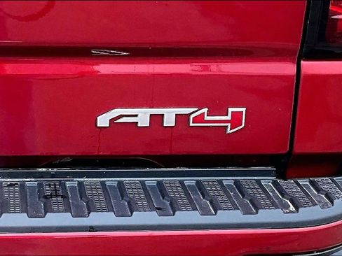 Used 2022 GMC Sierra 1500 AT4 image 22