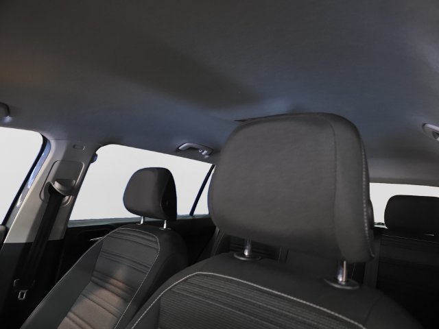 Certified 2022 Volkswagen Tiguan S AWD/4WD image 12