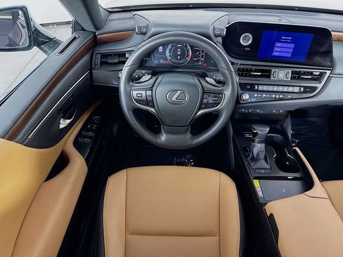 Used 2025 Lexus ES 350 w/ Premium Package image 24