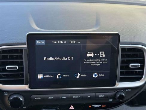 New 2026 Hyundai Venue SEL FWD image 17