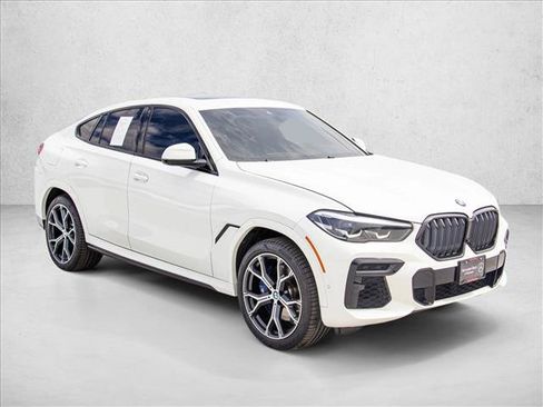 Used 2023 BMW X6 xDrive40i w/ M Sport Package AWD/4WD image 3