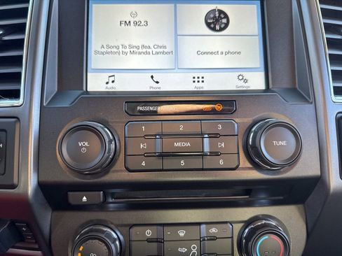 Used 2017 Ford F350 XLT image 17