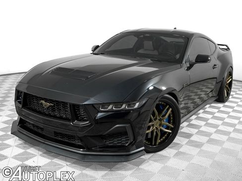 Used 2024 Ford Mustang GT Premium RWD image 1