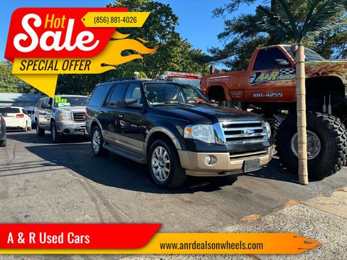 Used 2011 Ford Expedition XLT w/ 202A Rapid Spec Order Code image 1