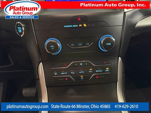 Used 2020 Ford Edge SEL FWD image 20