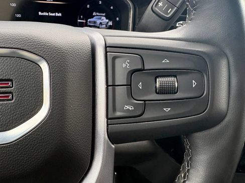 Used 2023 GMC Sierra 1500 SLT AWD/4WD image 29