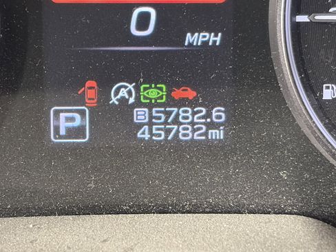 Used 2020 Subaru Outback Limited w/ Popular Package #2 AWD/4WD image 5