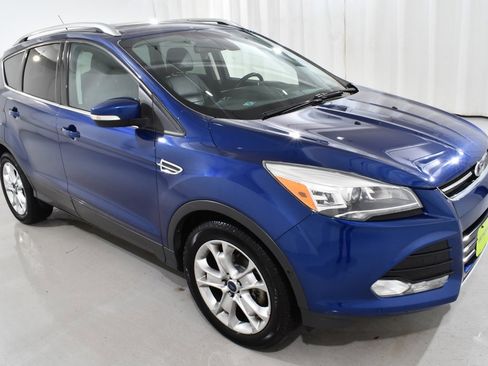 Used 2014 Ford Escape Titanium w/ Equipment Group 401A image 5
