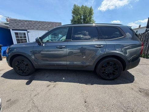 Used 2021 Kia Telluride EX w/ EX Premium Package AWD/4WD image 6