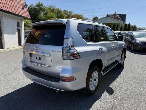 Used 2015 Lexus GX 460 image 7