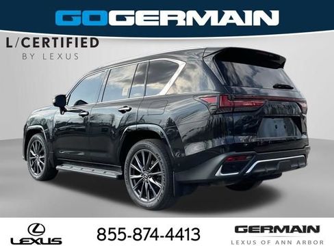 Used 2025 Lexus LX 700h F Sport image 6