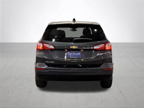 Used 2020 Chevrolet Equinox LS w/ LS Convenience Package FWD image 11