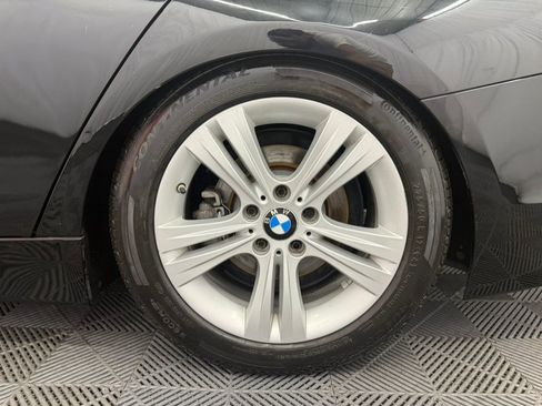 Used 2017 BMW 330i xDrive Sedan AWD/4WD image 10