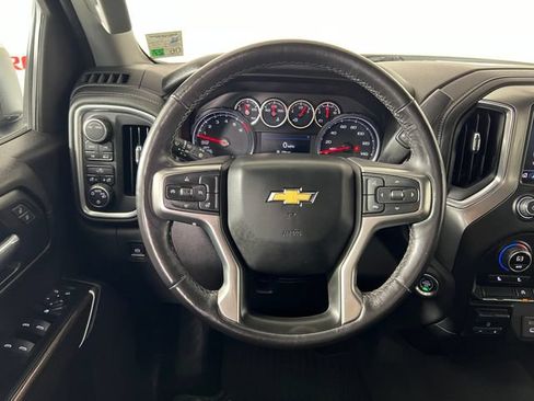 Used 2021 Chevrolet Silverado 1500 LT w/ Convenience Package II AWD/4WD image 15