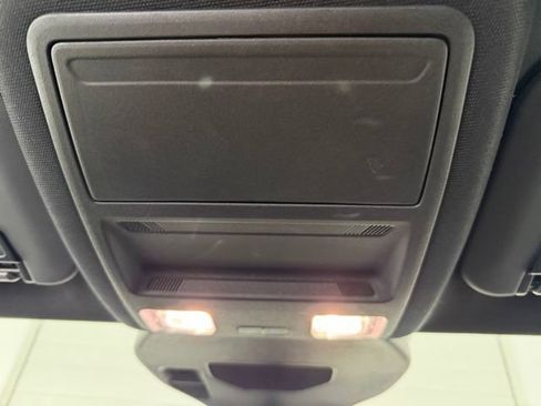 Used 2024 Ford Escape ST-Line w/ Tech Pack #1 AWD/4WD image 21