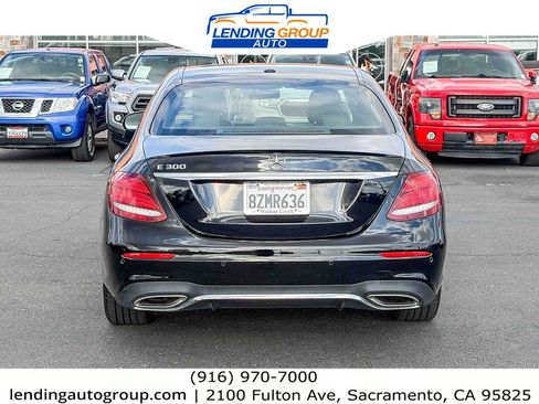 Used 2019 Mercedes-Benz E 300 image 3