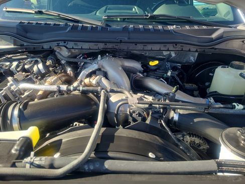 Used 2022 Ford F350 Platinum image 22