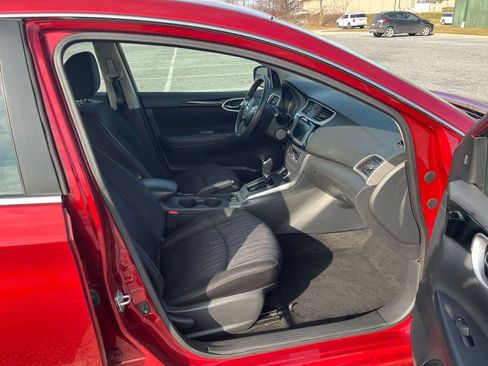 Used 2019 Nissan Sentra SV w/ Special Edition Package image 25