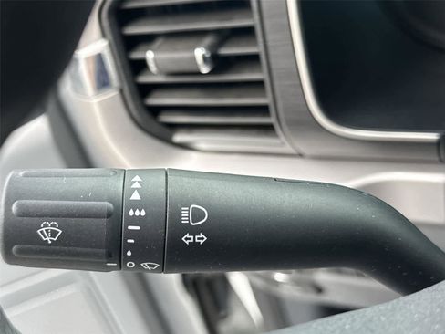 Used 2022 Ford F150 XL w/ Trailer Tow Package image 24