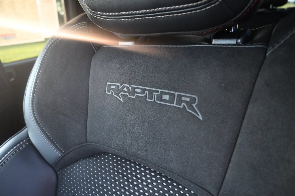 New 2026 Ford Bronco Raptor w/ Interior Carbon Fiber Pack AWD/4WD image 47