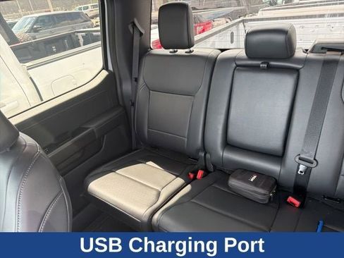 Used 2025 Ford F150 Lariat image 10