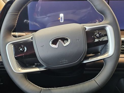 Used 2026 INFINITI QX80 Luxe w/ Cargo Package AWD/4WD image 26